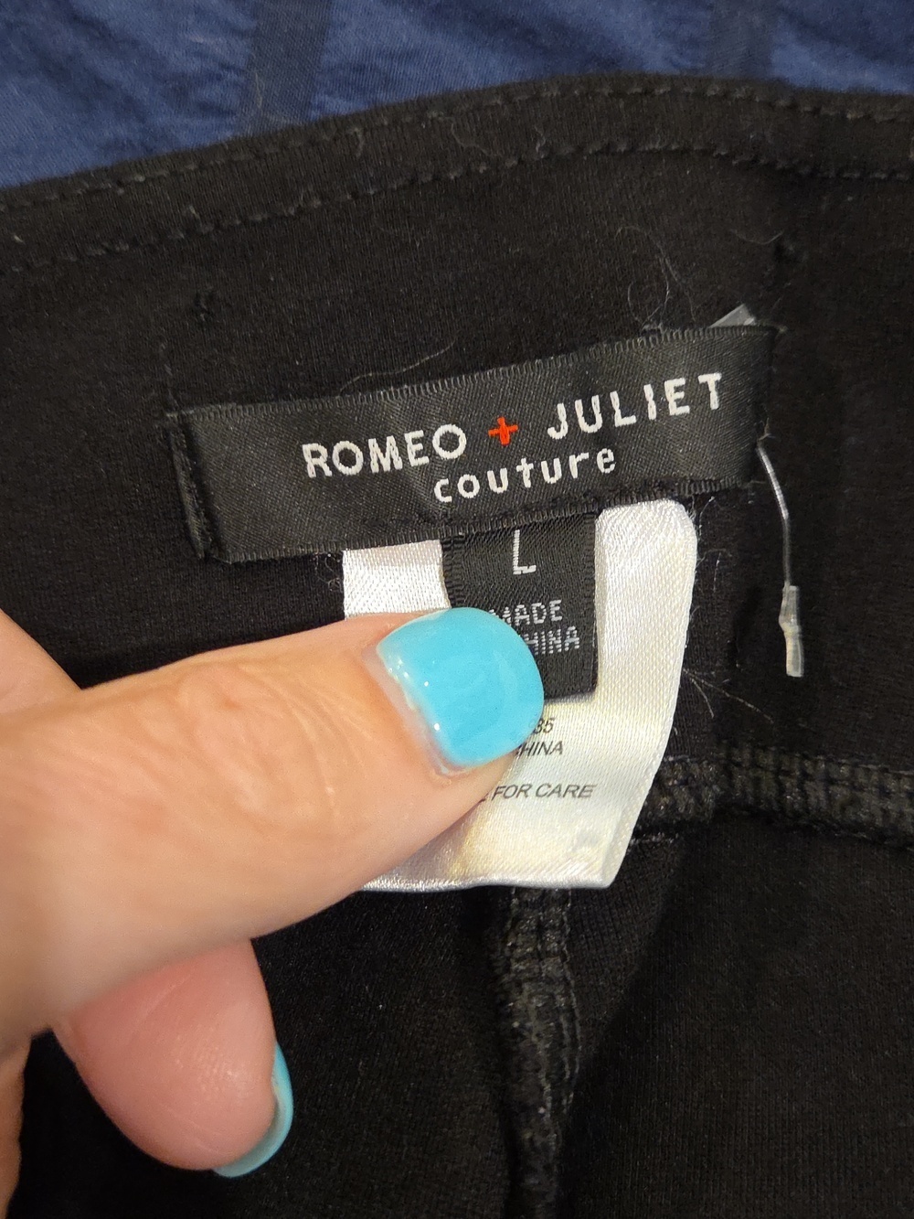 Romeo & Juliet Couture Black Slim Zip-Detail Leggings Size L! - Picture 2 of 9